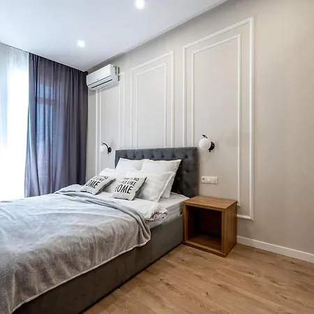 Стильная Квартира С Балконом На 5 Фонтана Odesa Exterior photo