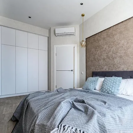 Стильная Квартира С Балконом На 5 Фонтана Odesa Exterior photo