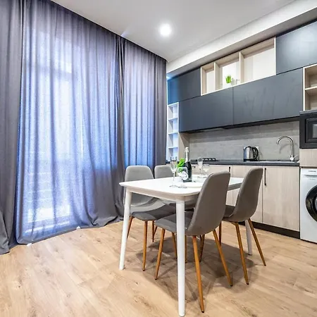 Стильная Квартира С Балконом На 5 Фонтана Odesa Exterior photo