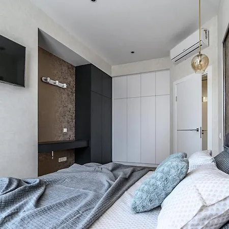 Стильная Квартира С Балконом На 5 Фонтана Odesa Exterior photo